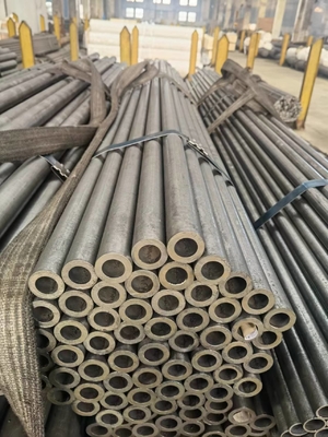Q345b Seamless Steel Pipe 1cr5mo